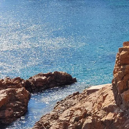 Un Blacon Sur La Saint-Raphael (Var)